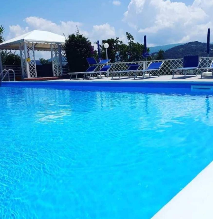 Villa Milena Агрополи Екстериор снимка
